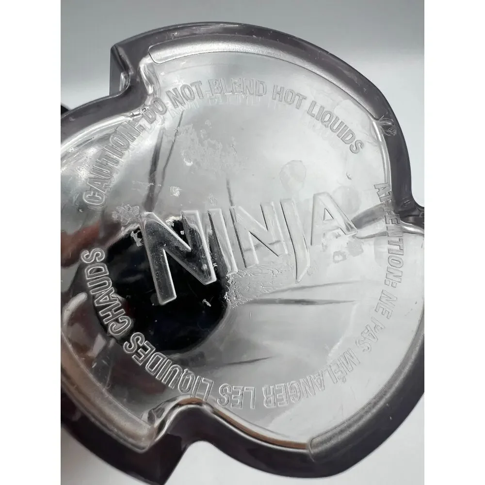 Ninja Blender Single Serve Cups with Sip Lids Clear Replacement Lot of 2